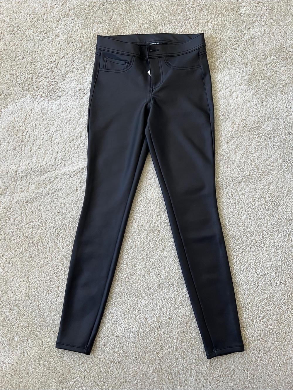 Express Black Skinny Faux Leather Leggings, 0 Regular, NWT